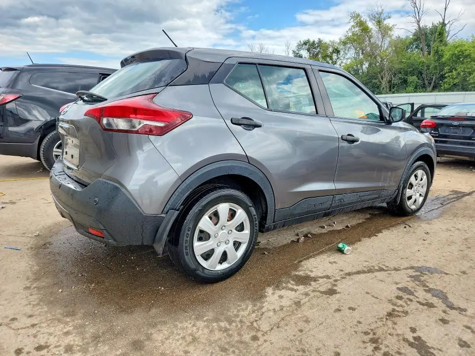 2020 NISSAN KICKS S  