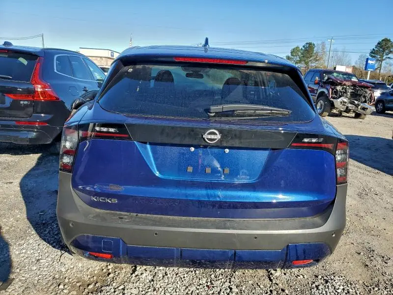2025 NISSAN KICKS SV  