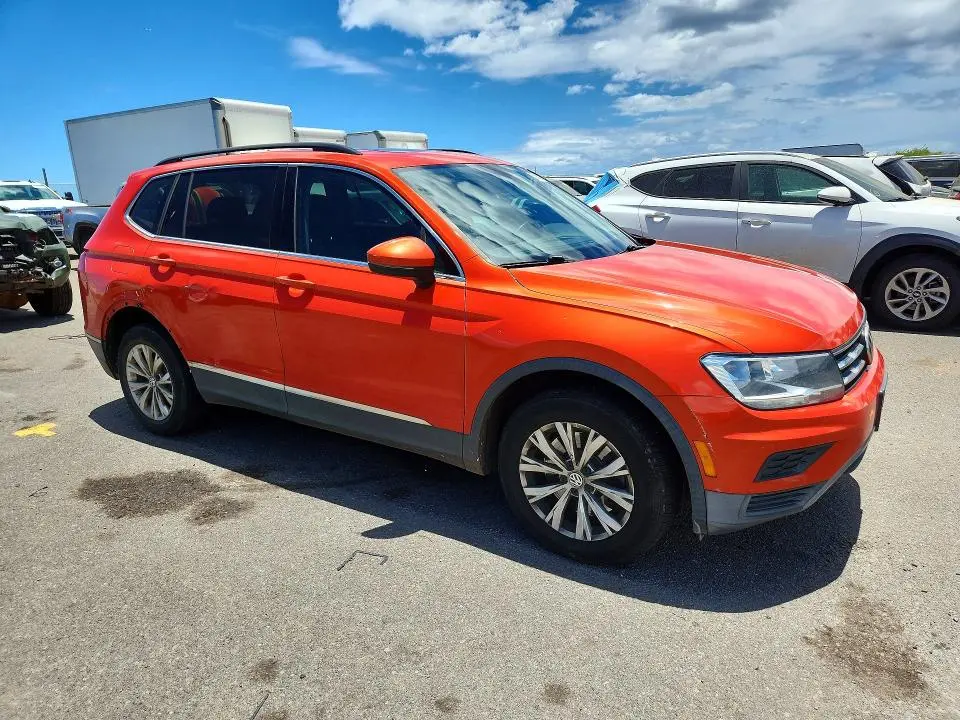 2018 VOLKSWAGEN TIGUAN   