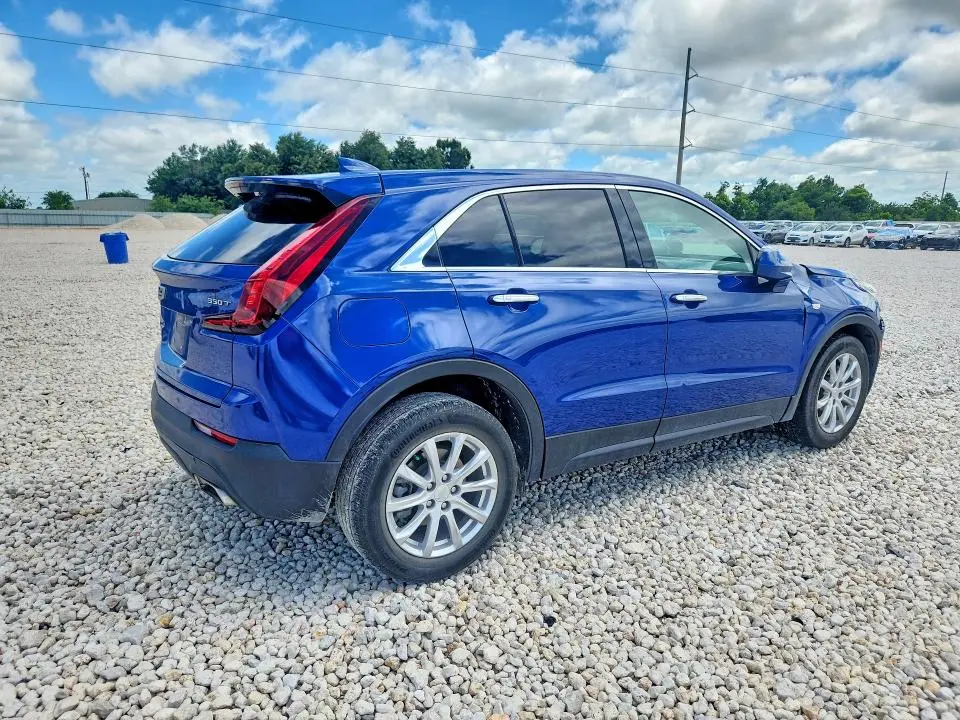 2022 CADILLAC XT4 LUXURY  