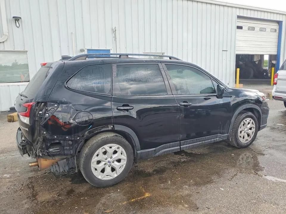 2020 SUBARU FORESTER   