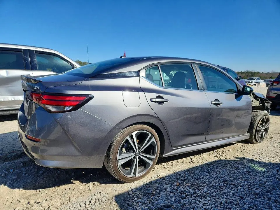 2021 NISSAN SENTRA SR  