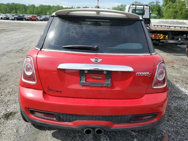 2011 MINI COOPER S