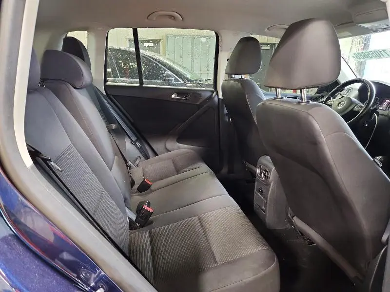 2013 VOLKSWAGEN TIGUAN S  