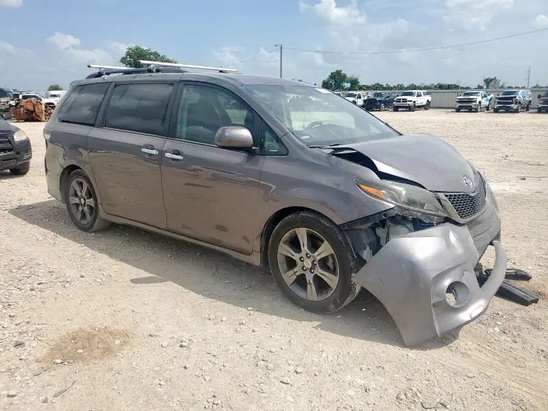 2015 TOYOTA SIENNA SPORT  