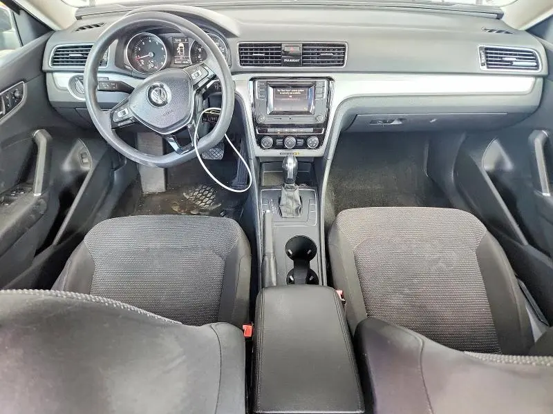 2018 VOLKSWAGEN PASSAT S  