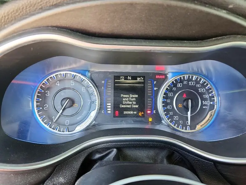 2016 CHRYSLER 200 LIMITED  