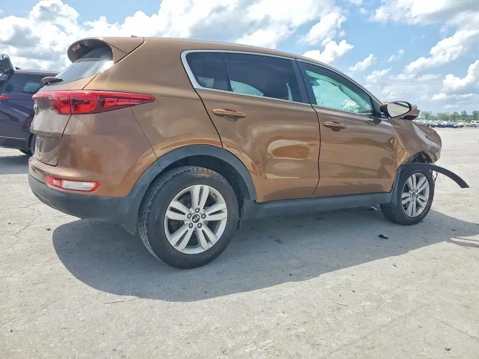 2017 KIA SPORTAGE LX  