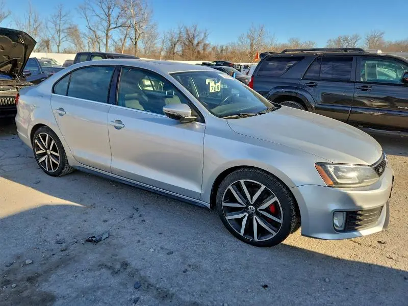 2014 VOLKSWAGEN JETTA GLI  