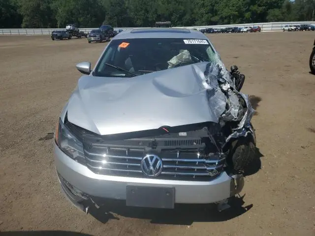 2012 VOLKSWAGEN PASSAT SE  