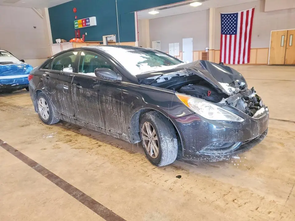 2012 HYUNDAI SONATA GLS  