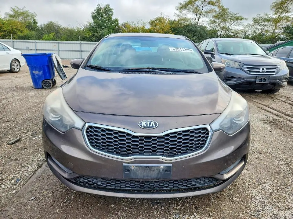 2015 KIA FORTE LX  