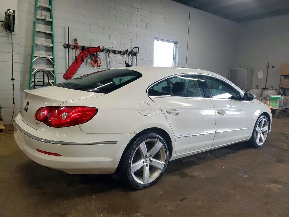 2011 VOLKSWAGEN CC LUXURY  