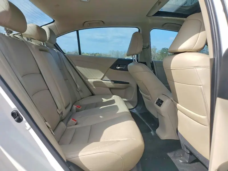 2017 HONDA ACCORD TOURING  