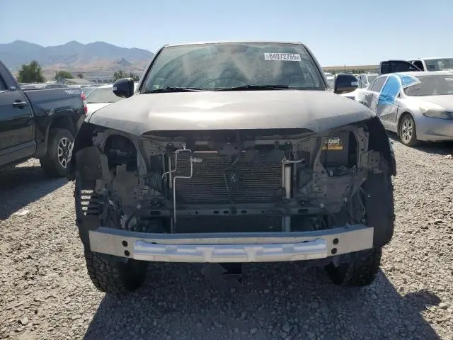 2013 TOYOTA 4RUNNER SR5  