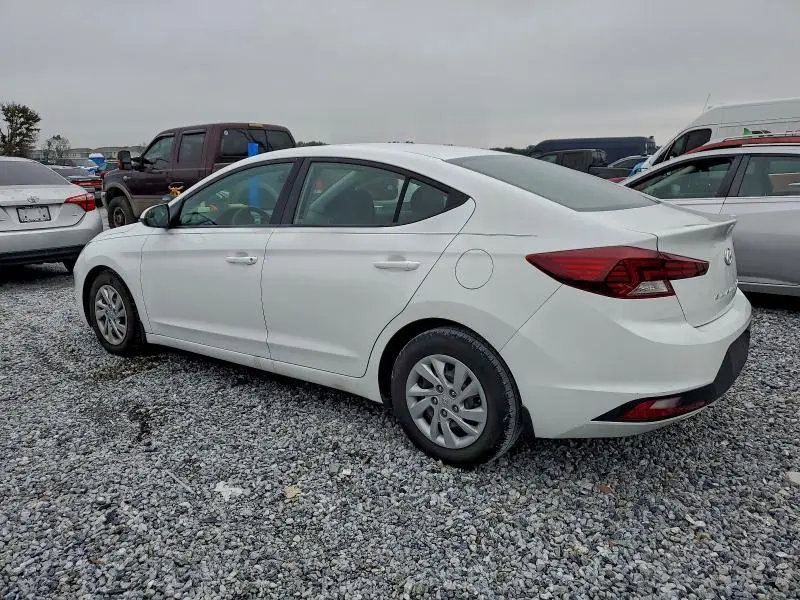2020 HYUNDAI ELANTRA SE  