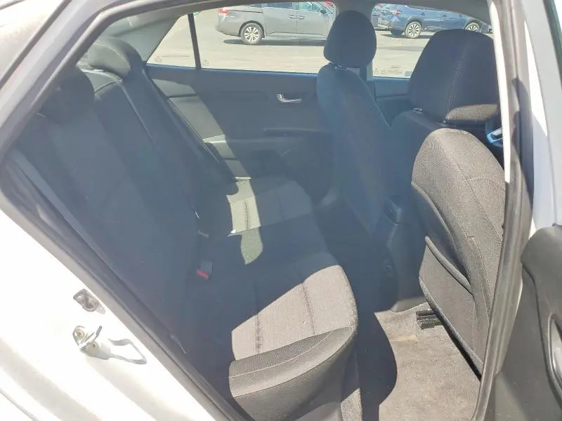 2018 KIA RIO S  