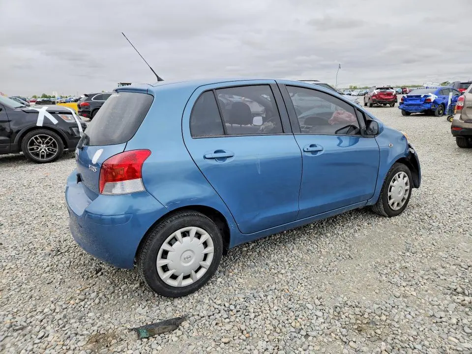 2010 TOYOTA YARIS BASE  