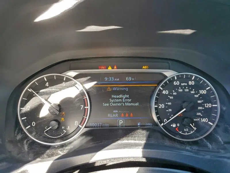 2025 NISSAN ALTIMA SV  