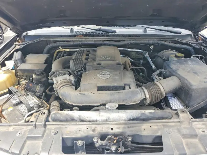 2013 NISSAN FRONTIER S  