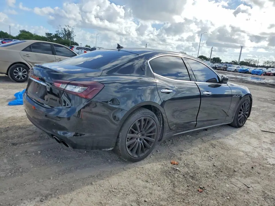 2018 MASERATI GHIBLI S  