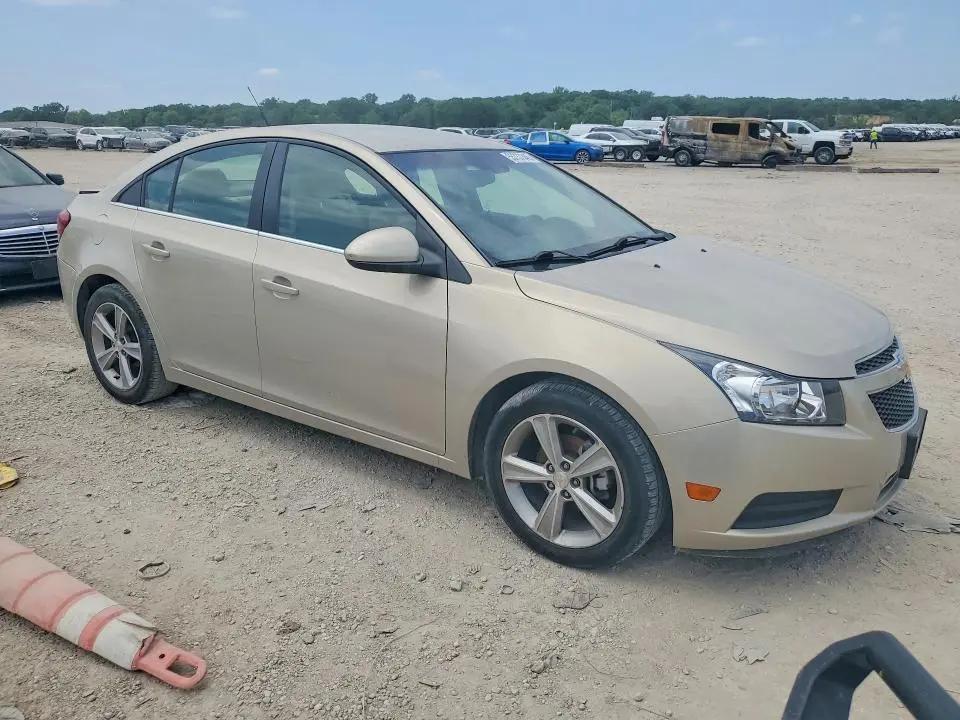 2012 CHEVROLET CRUZE LT  