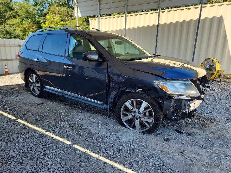 2014 NISSAN PATHFINDER S  