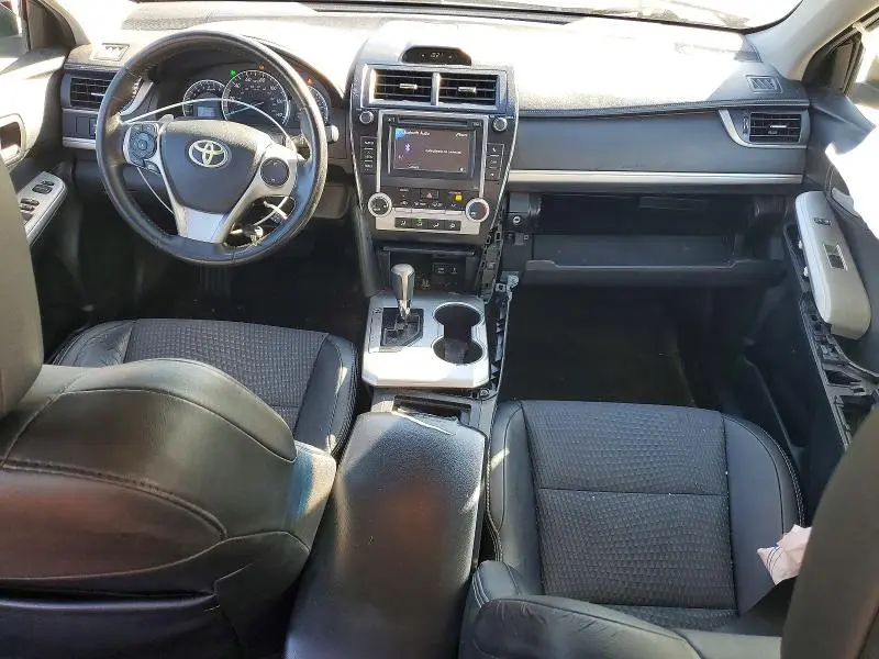 2013 TOYOTA CAMRY SE/X   
