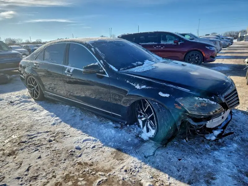 2011 MERCEDES-BENZ S 550  