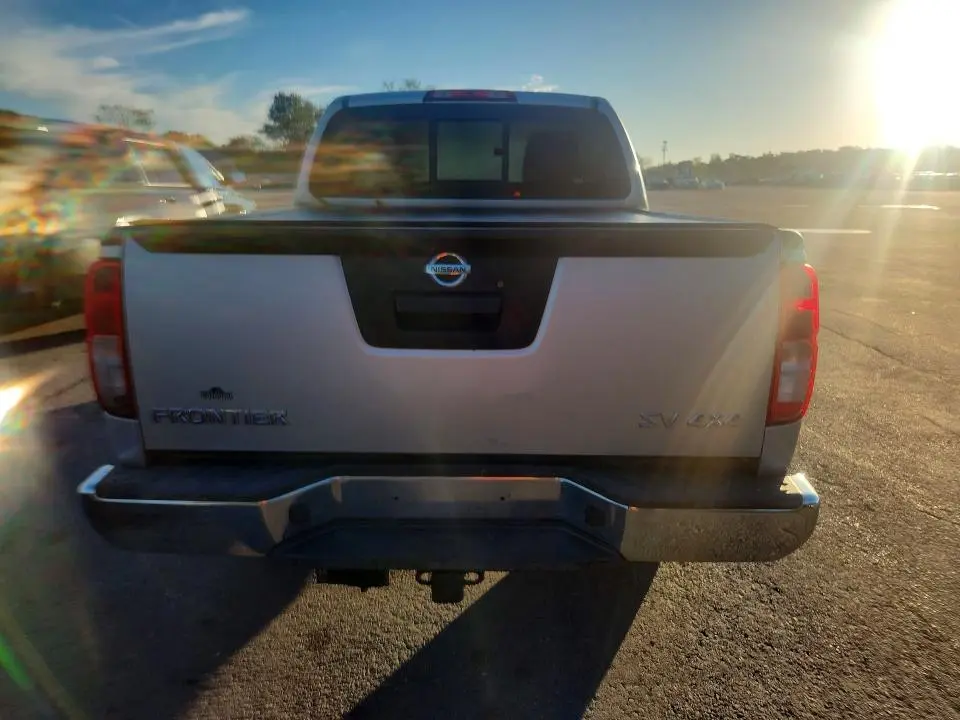 2014 NISSAN FRONTIER SV  