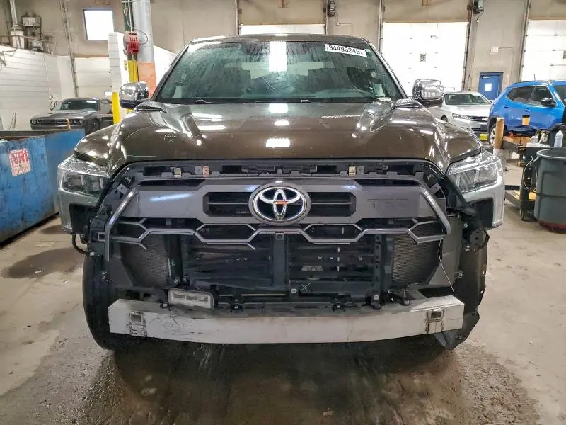 2023 TOYOTA TUNDRA CREWMAX PLATINUM  