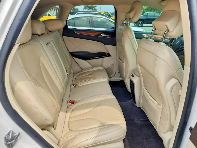 2015 LINCOLN MKC   