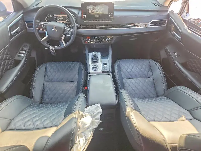 2022 MITSUBISHI OUTLANDER SEL  