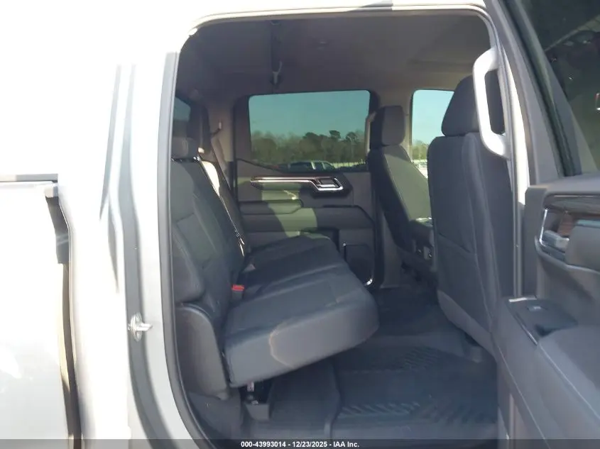 2024 CHEVROLET SILVERADO 1500 4WD  SHORT BED LT TRAIL BOSS