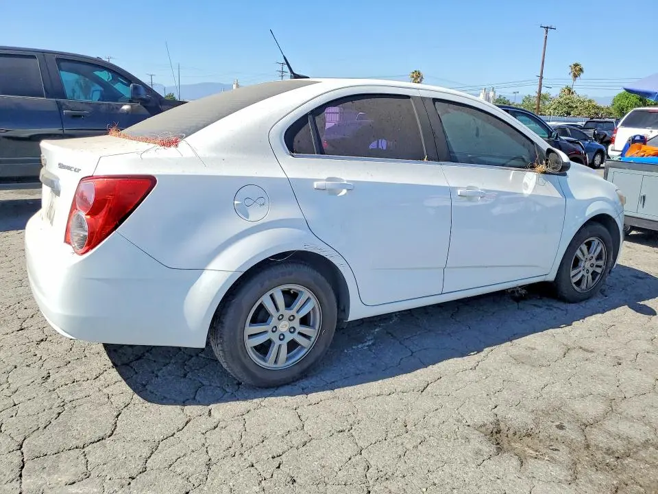 2014 CHEVROLET SONIC LT  