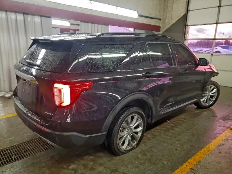 2022 FORD EXPLORER XLT  