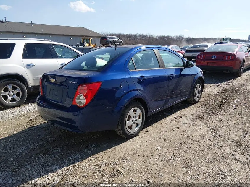 2014 CHEVROLET SONIC LS AUTO