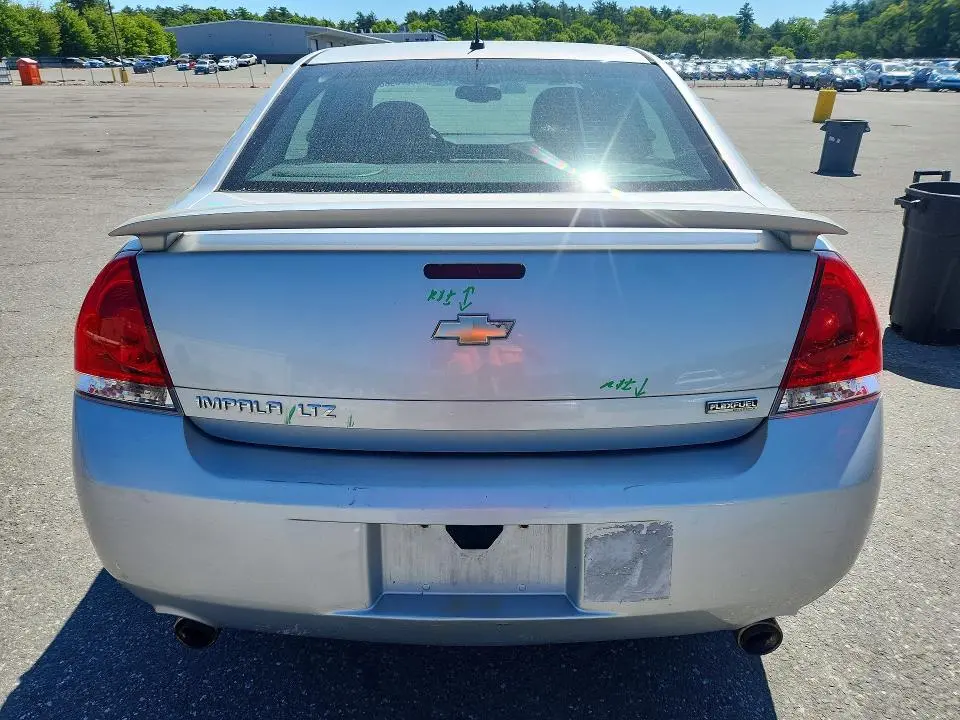 2012 CHEVROLET IMPALA LTZ  