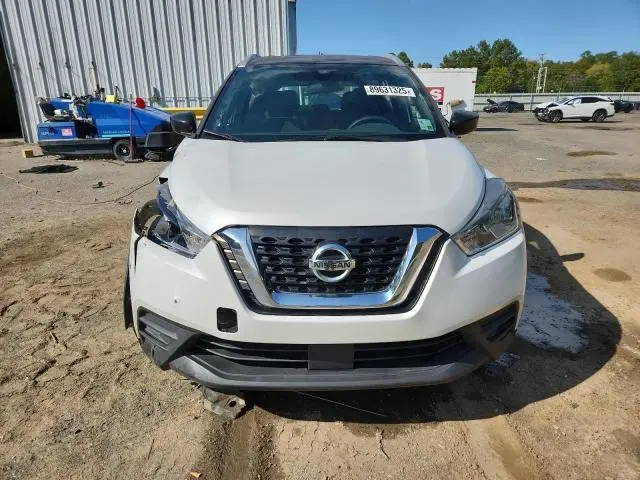 2020 NISSAN KICKS SV  