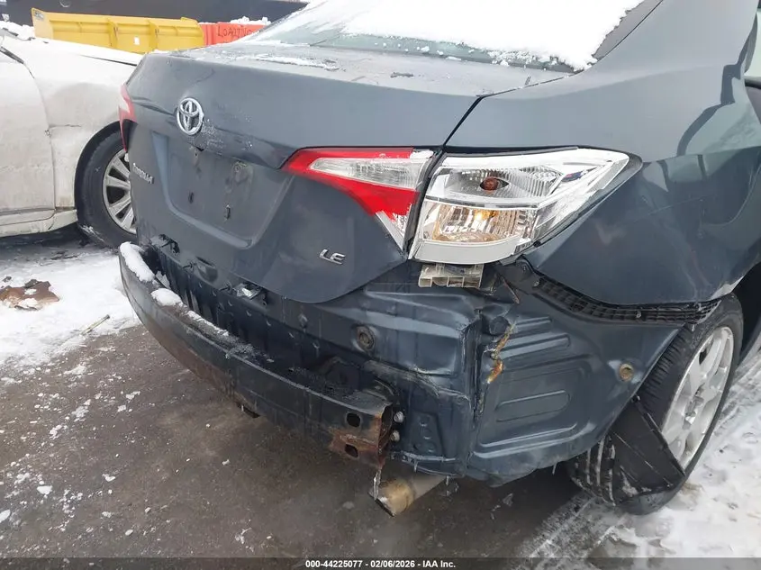 2015 TOYOTA COROLLA LE