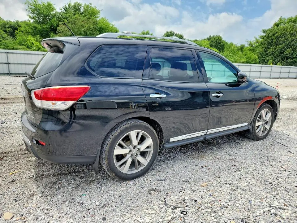 2013 NISSAN PATHFINDER S  