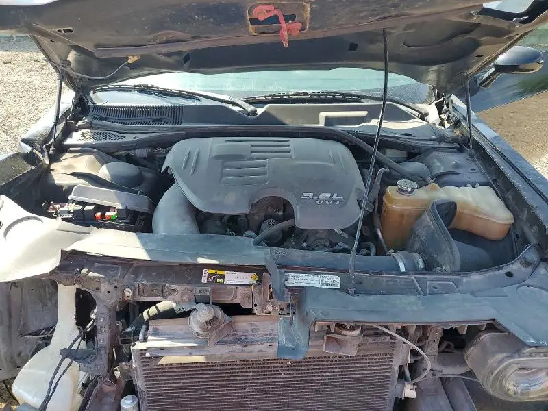 2014 DODGE CHALLENGER SXT  