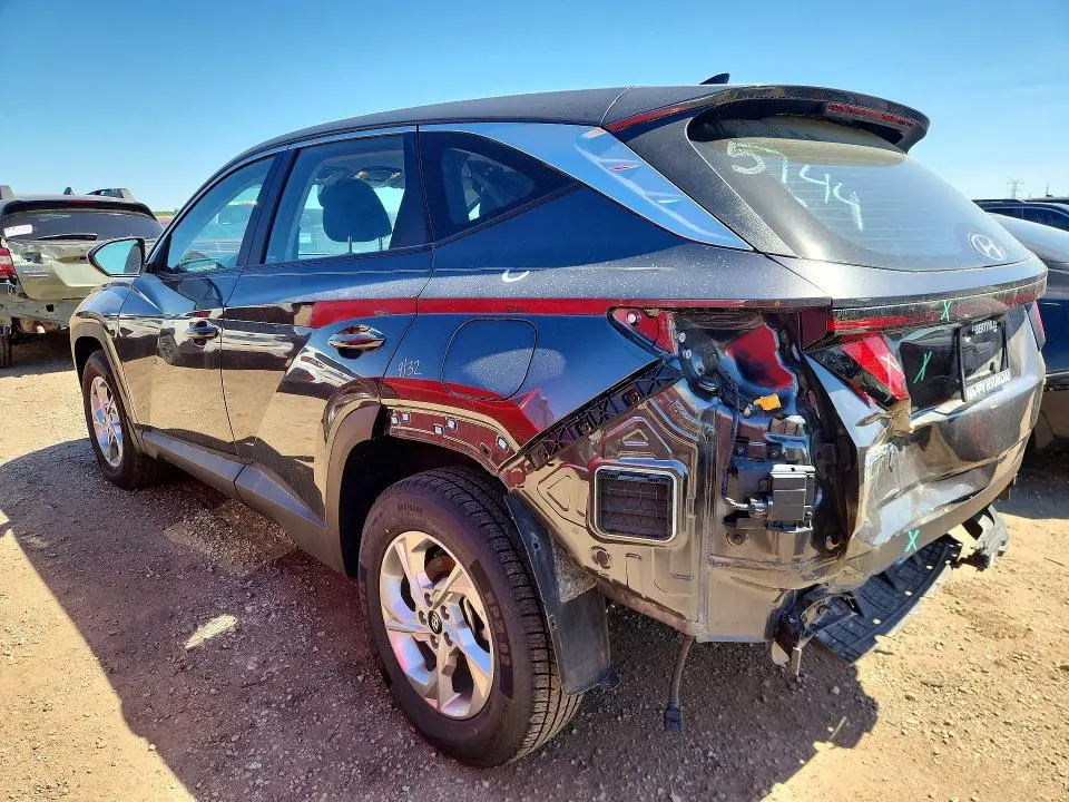 2023 HYUNDAI TUCSON SE  