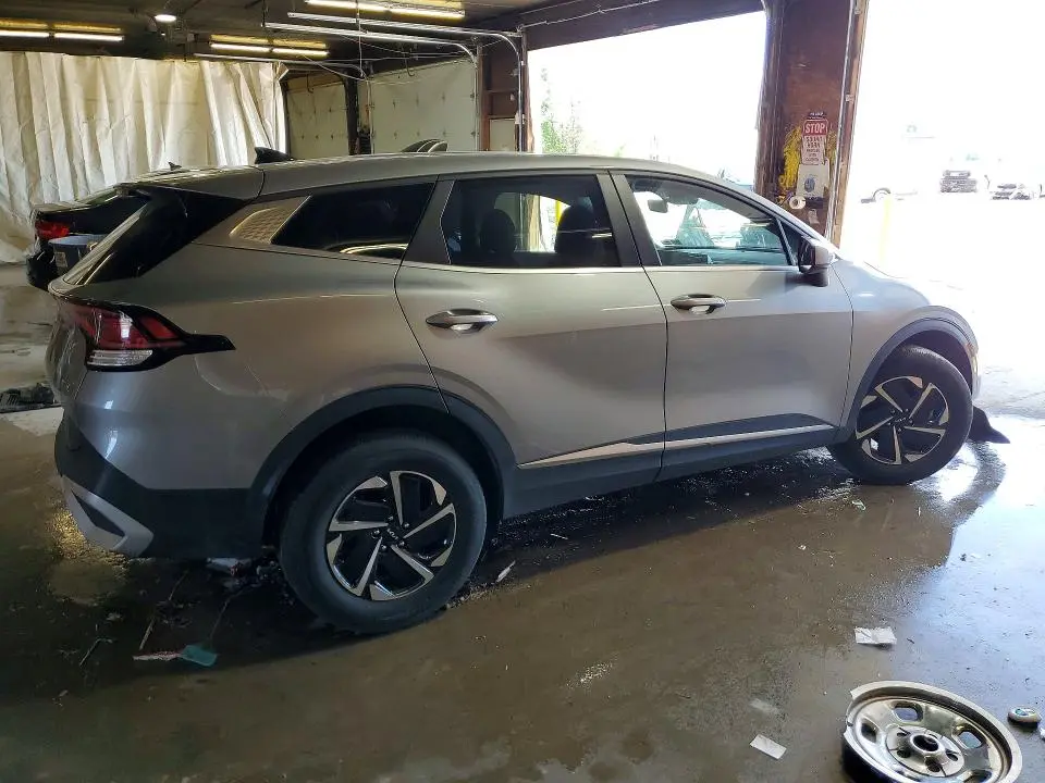 2023 KIA SPORTAGE LX  
