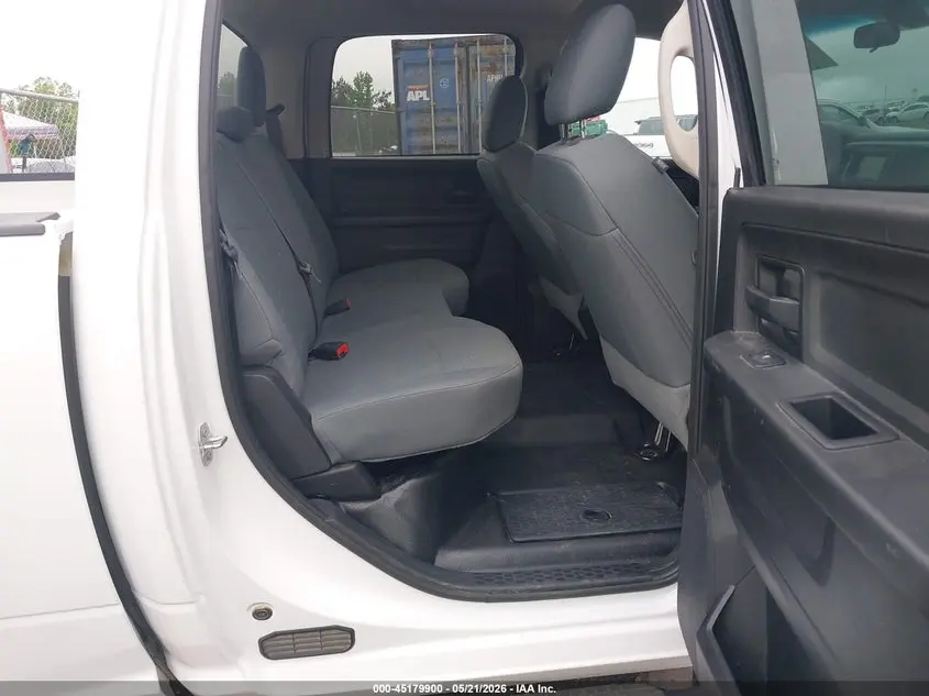 2020 RAM 1500 CLASSIC TRADESMAN  4X4 5'7 BOX