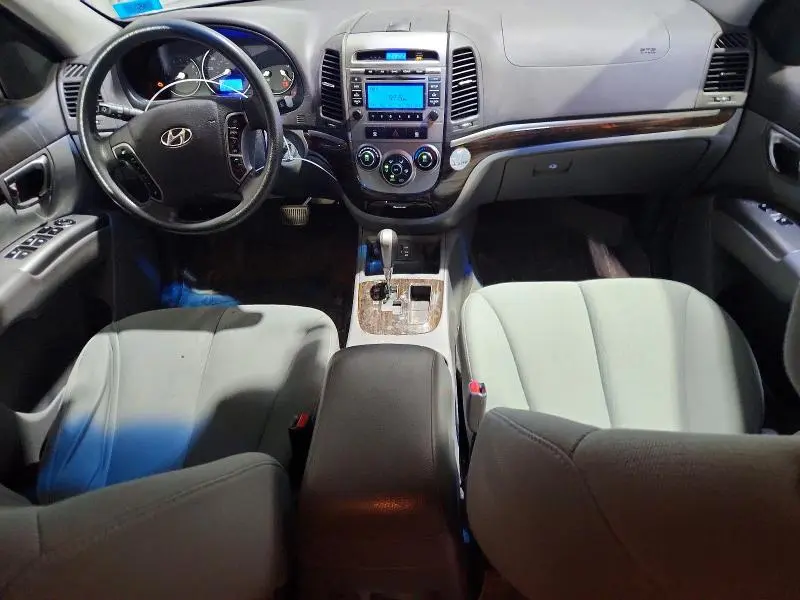 2011 HYUNDAI SANTA FE GLS  