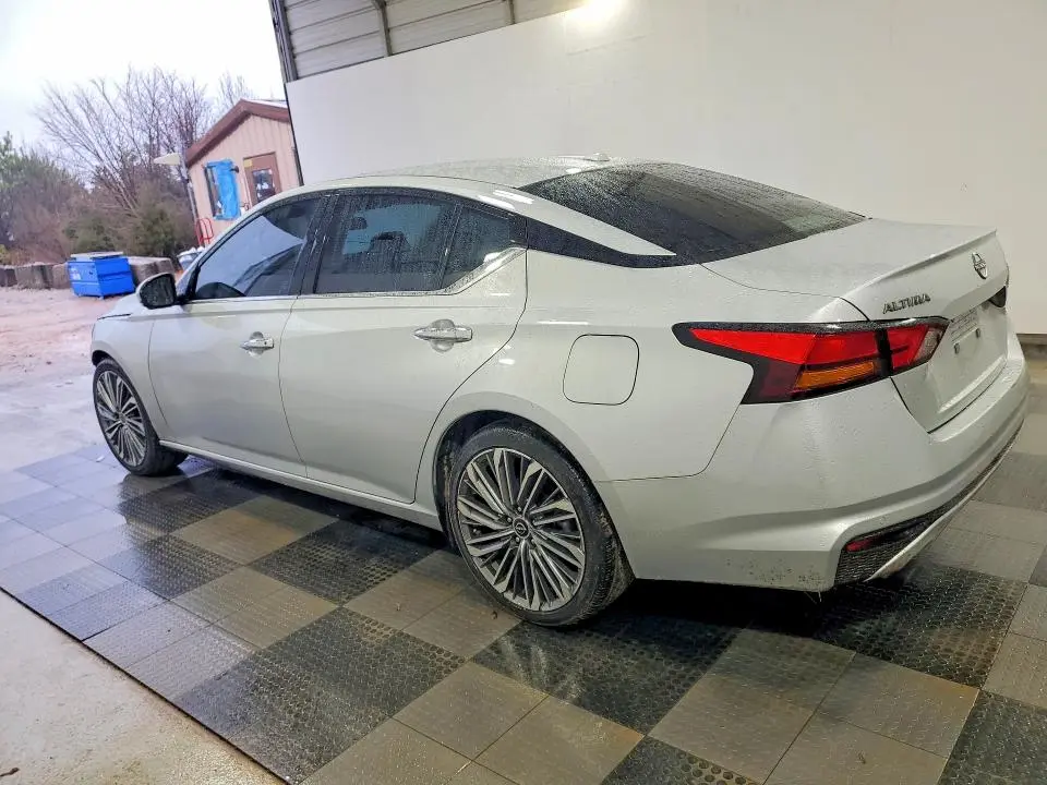 2023 NISSAN ALTIMA 2.5 SL  