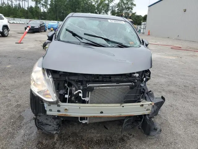 2019 NISSAN VERSA S  