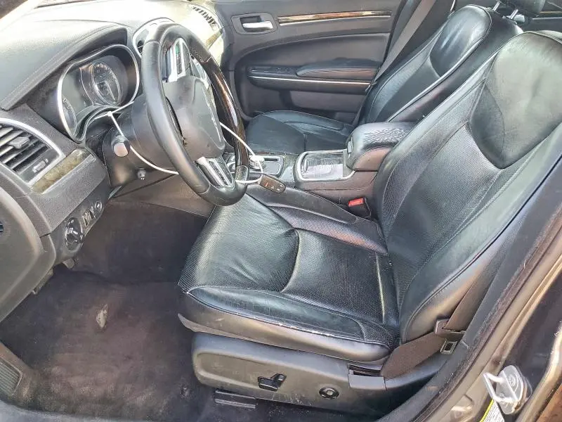 2017 CHRYSLER 300C   