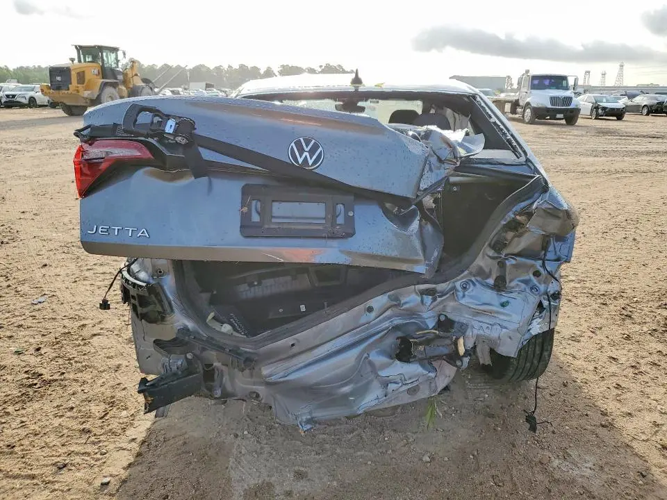 2024 VOLKSWAGEN JETTA SPORT  